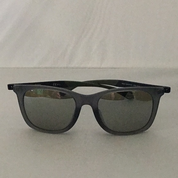 HUGO BOSS SUNGLASSES FOR MEN. - Picture 2 of 8
